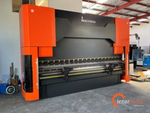 Machtech Pressbrake 300t x 4100mm CNC7
