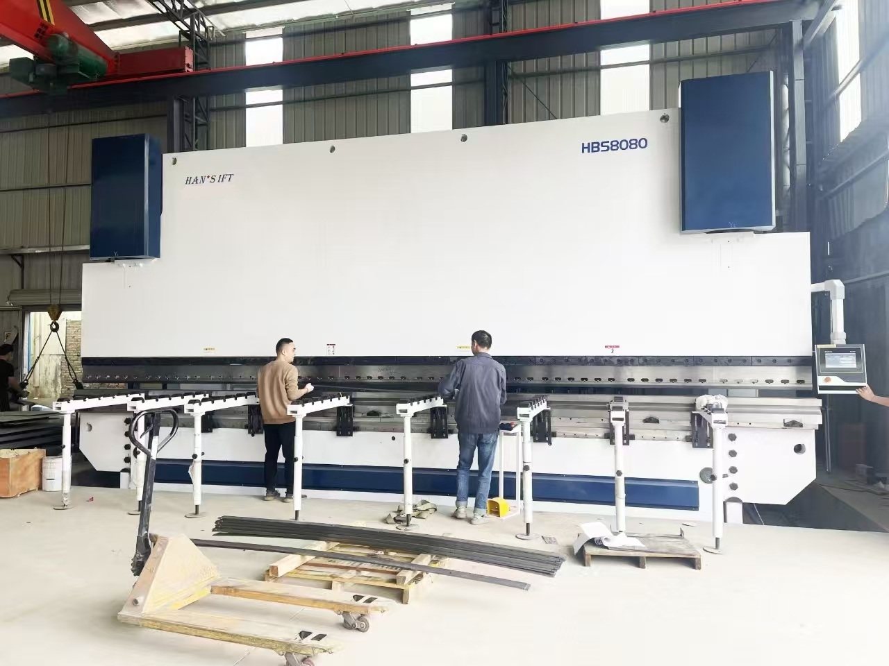 Han's HBD HEavy Duty Pressbrake