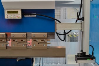Machtech-Yawei-Synchro-PBH-110-3100-CNC5-(52S)-94503c